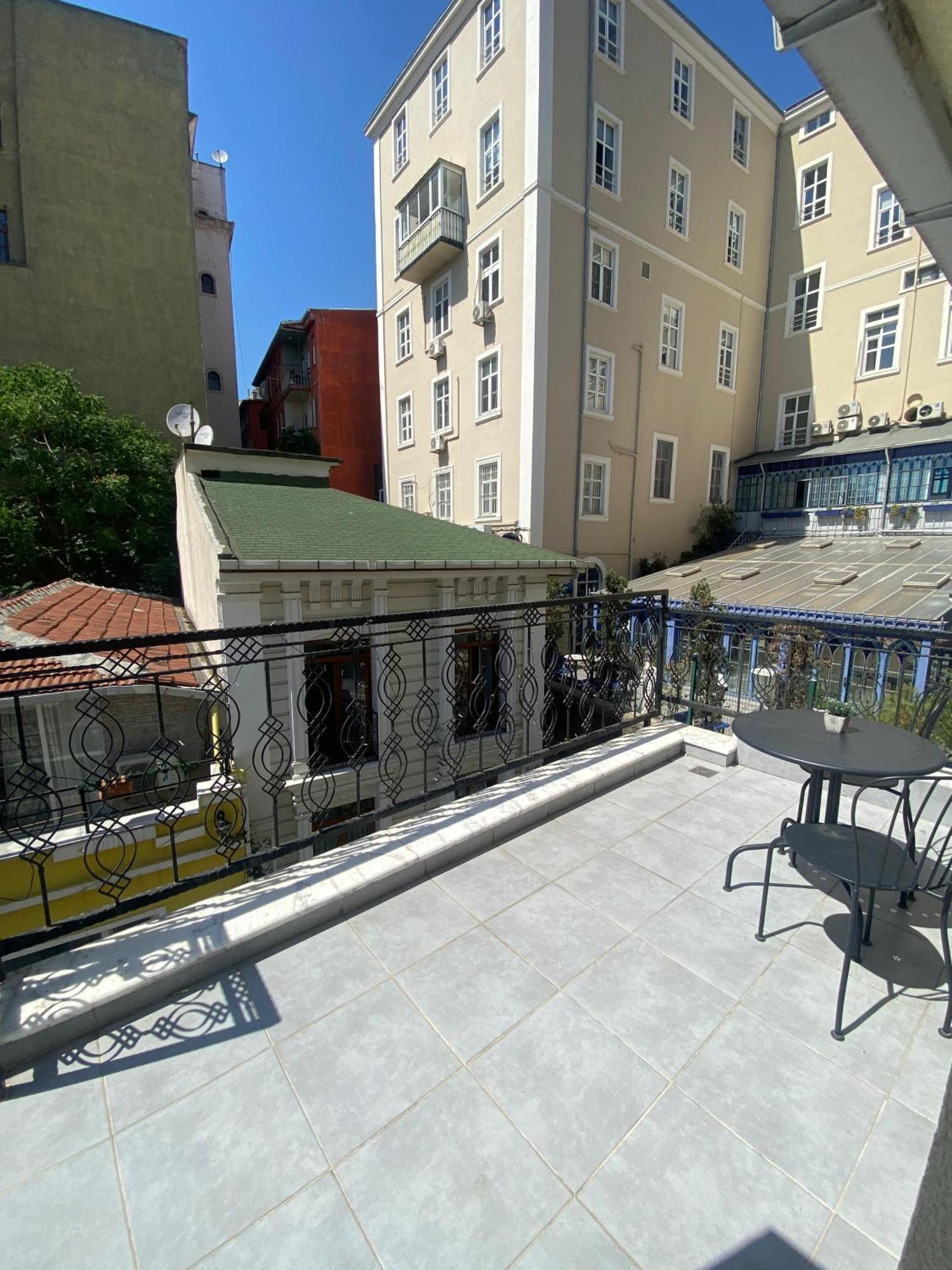 Sapphire Suites Taksim Istanbul Exterior photo